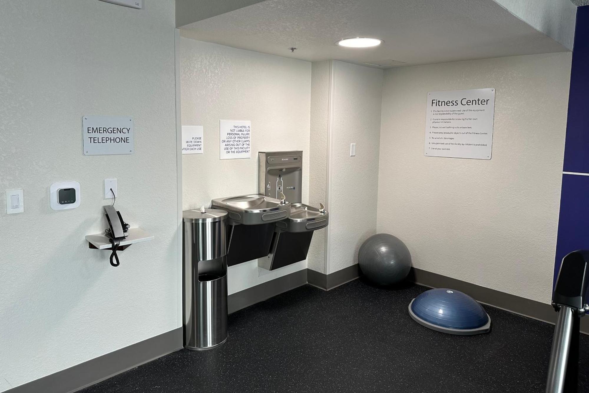 Holiday Inn Express & Suites Eden Prairie - Minneapolis By Ihg Zewnętrze zdjęcie