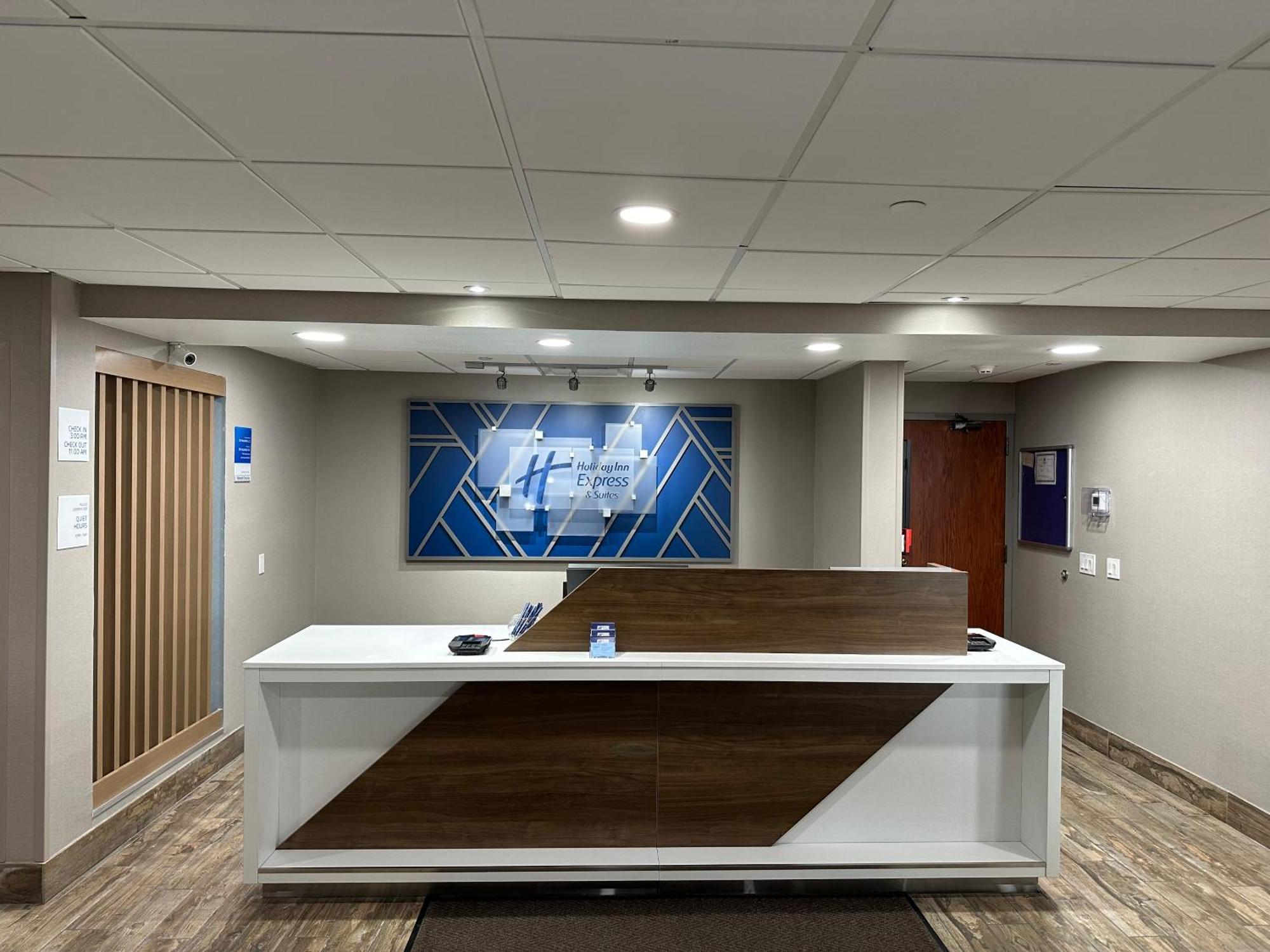Holiday Inn Express & Suites Eden Prairie - Minneapolis By Ihg Zewnętrze zdjęcie