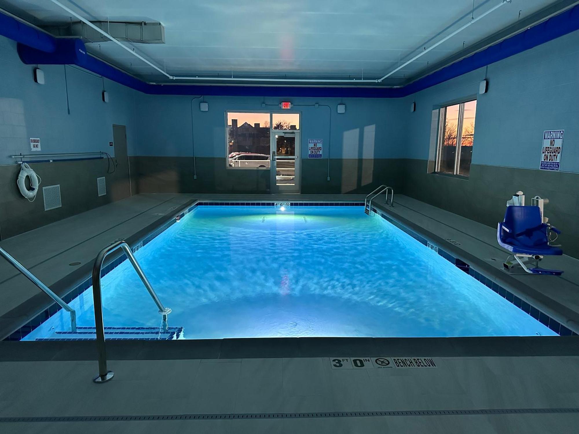 Holiday Inn Express & Suites Eden Prairie - Minneapolis By Ihg Zewnętrze zdjęcie