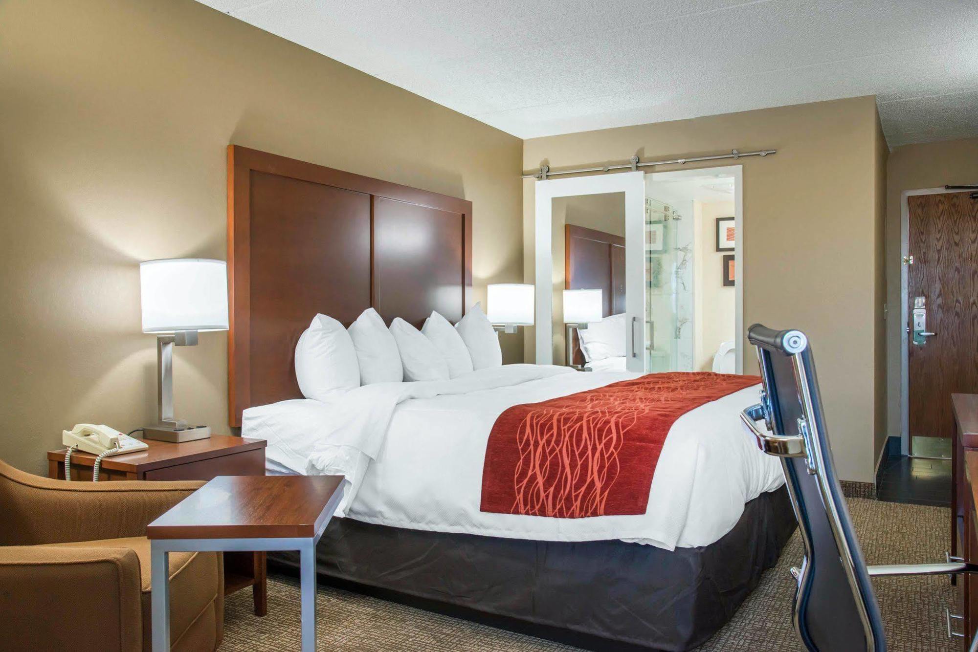 Holiday Inn Express & Suites Eden Prairie - Minneapolis By Ihg Zewnętrze zdjęcie